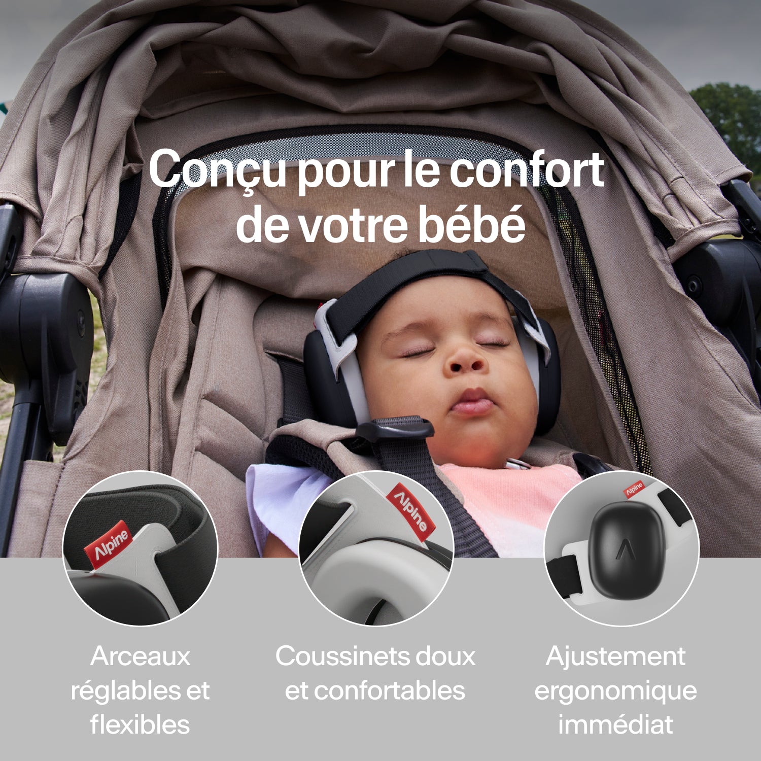 Bébé endormi en poussette portant un casque Alpine noir; bandeau réglable, coussinets doux