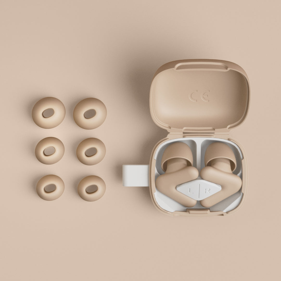 Alpine Silence in beige with tip sizes and case