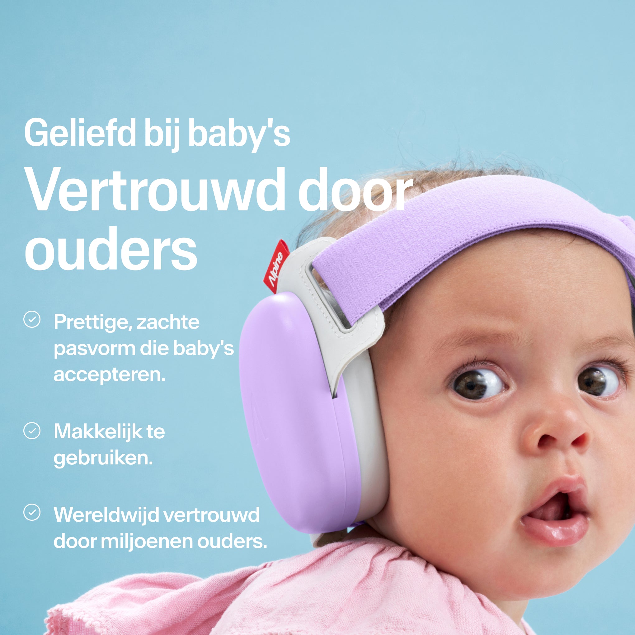 Baby draagt Alpine Muffy Baby in dawn purple op het hoofd #color_dawn-purple #lang_nl